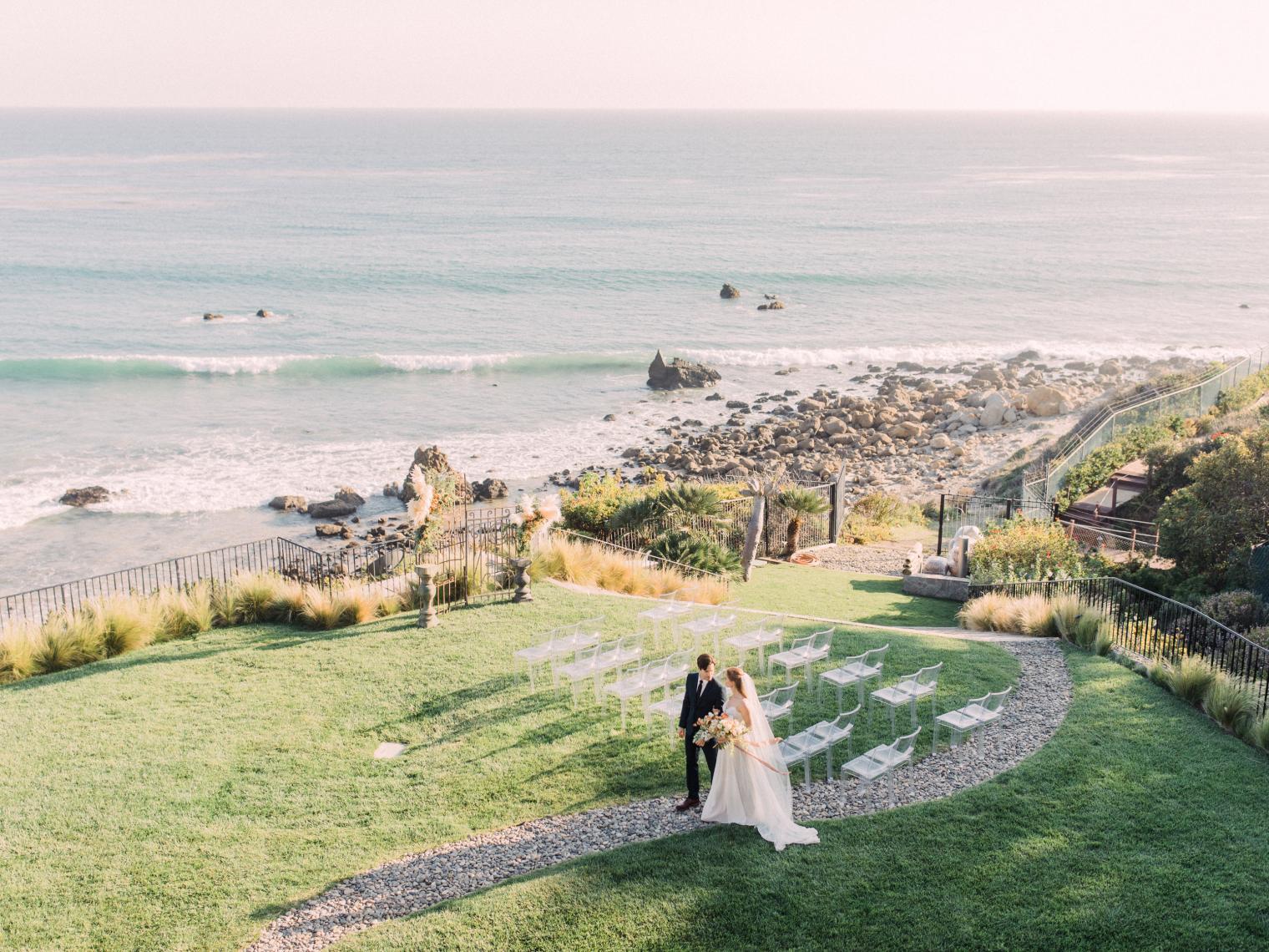 15 Jaw Dropping Wedding Venues in Malibu